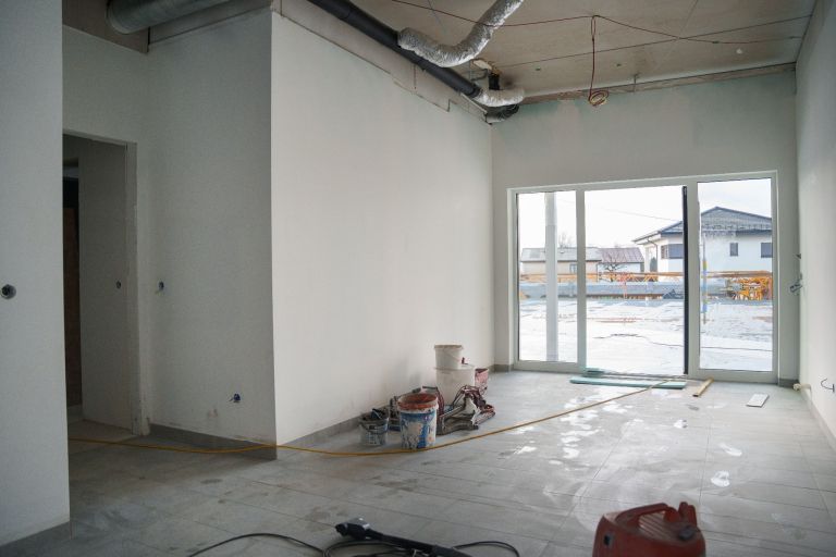 obcina-apace, poslovno-stanovanjski-objekt, zdravstvena-postaja-apace