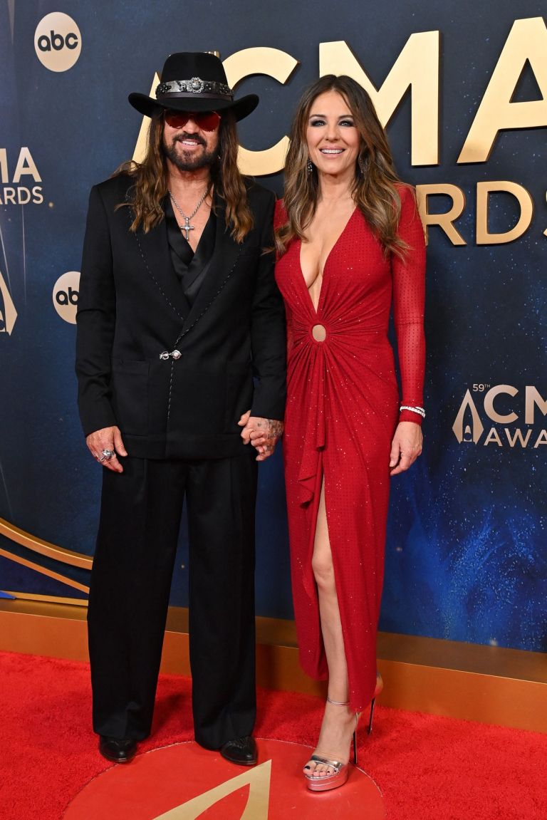 Billy Ray Cyrus, Elizabeth Hurley.jpg