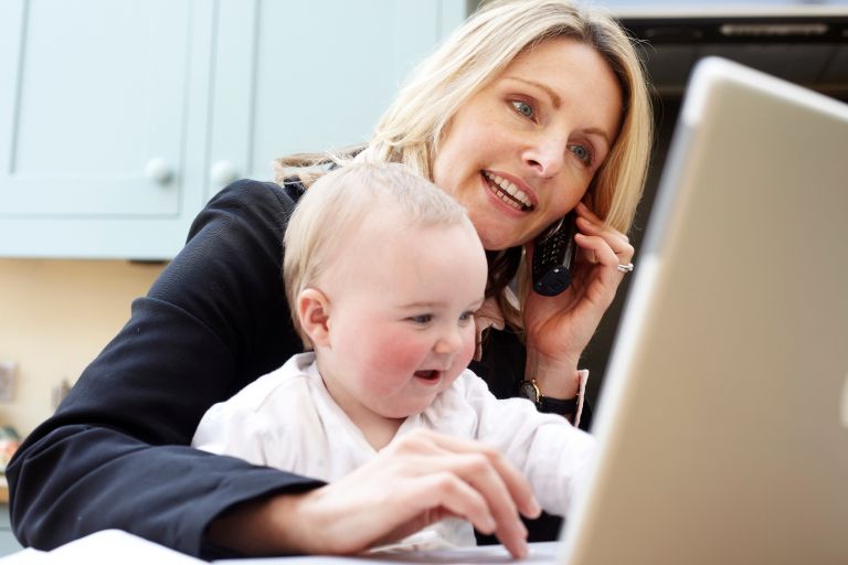 multitasking, mama, delo z otrokom