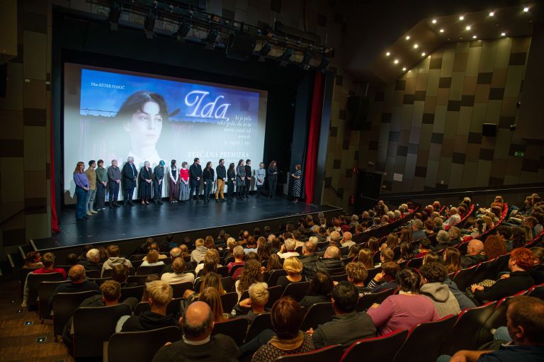 premiera-filma-ida, ki-je-tako-grdo-pela