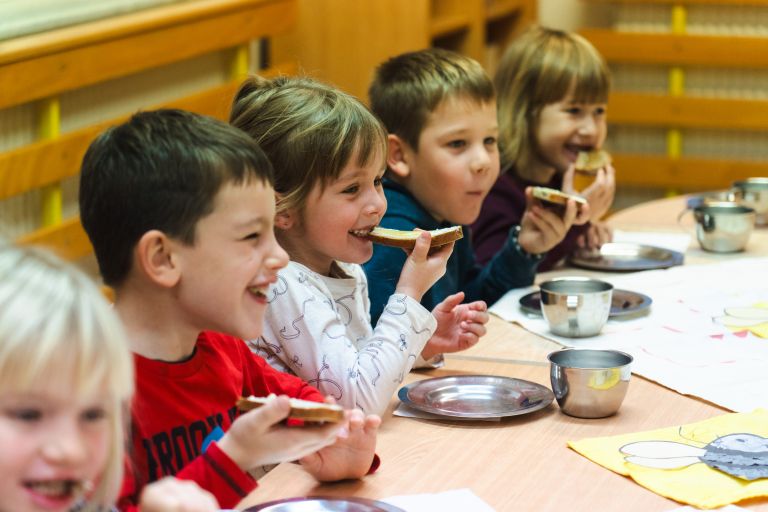 tradicionalni-slovenski-zajtrk, vrtec-soncek, sveti-jurij-ob-scavnici