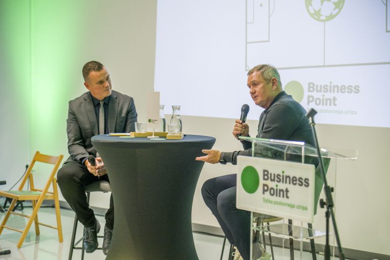 business-point, srecanje-poslovnih-partnerjev