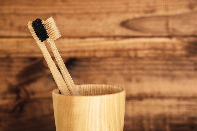 eko, zobna-scetka, trajnost