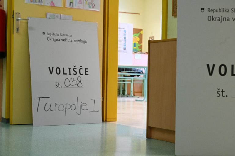 referendum-o-zakonu-o-pomoči-pri-prostovoljem-končanju-življenja.