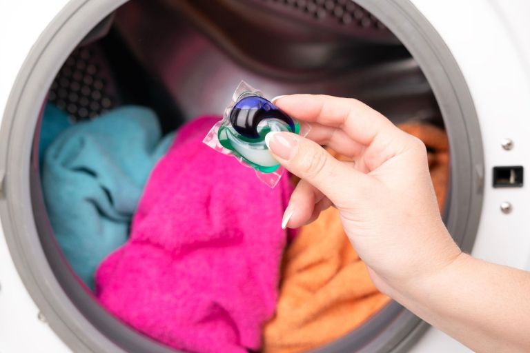 pranje-perila, zamrzovanje-detergenta