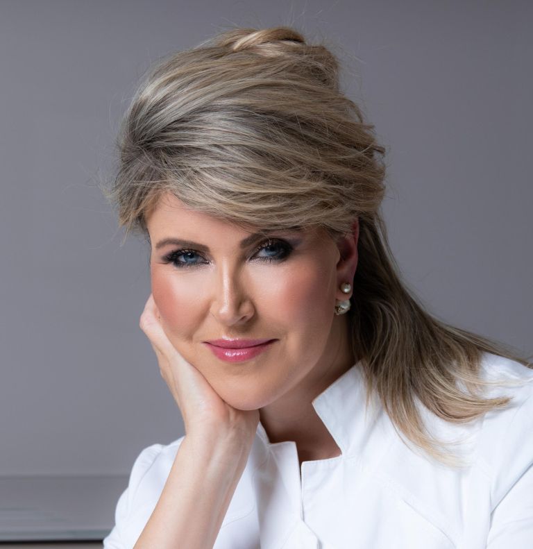 lepotni posegi Nina Suvorov Gregorič.jpg