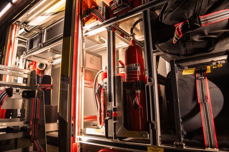 simbolična, gasilci, 112, gasilsko-vozilo, gasilski-avto, gasilska-oprema