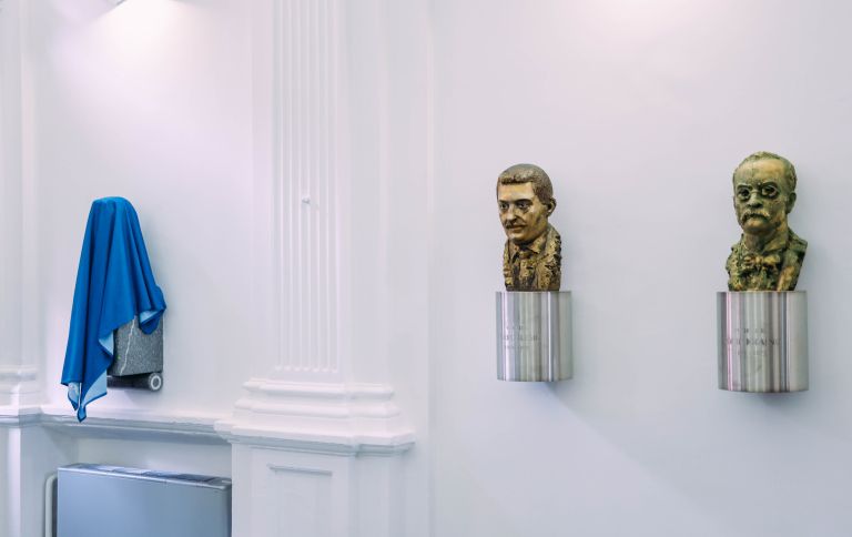 vanek-siftar, doprsni-kip, pravna-fakulteta-univerze-v-mariboru