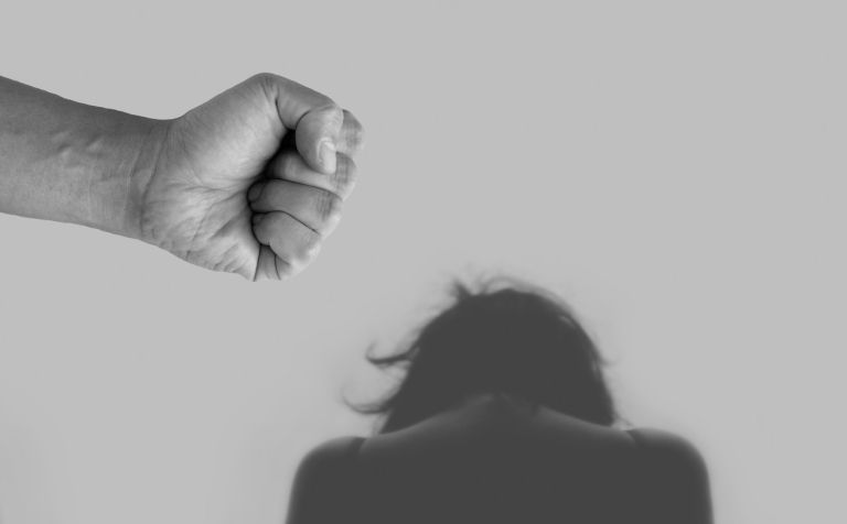violence-against-women-4209778.jpg
