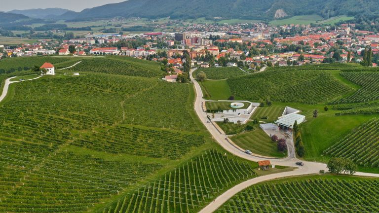 Škalce - Gašper Pintarič, Pohorje turizem.jpg