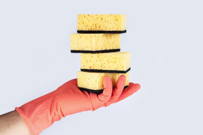 gobica-pomivanje-posode