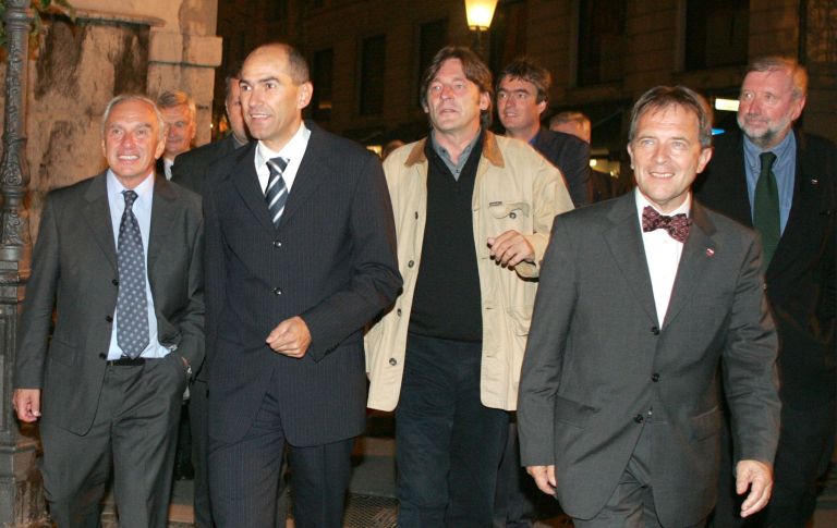 jansa 2004-volitve-bobo.jpg