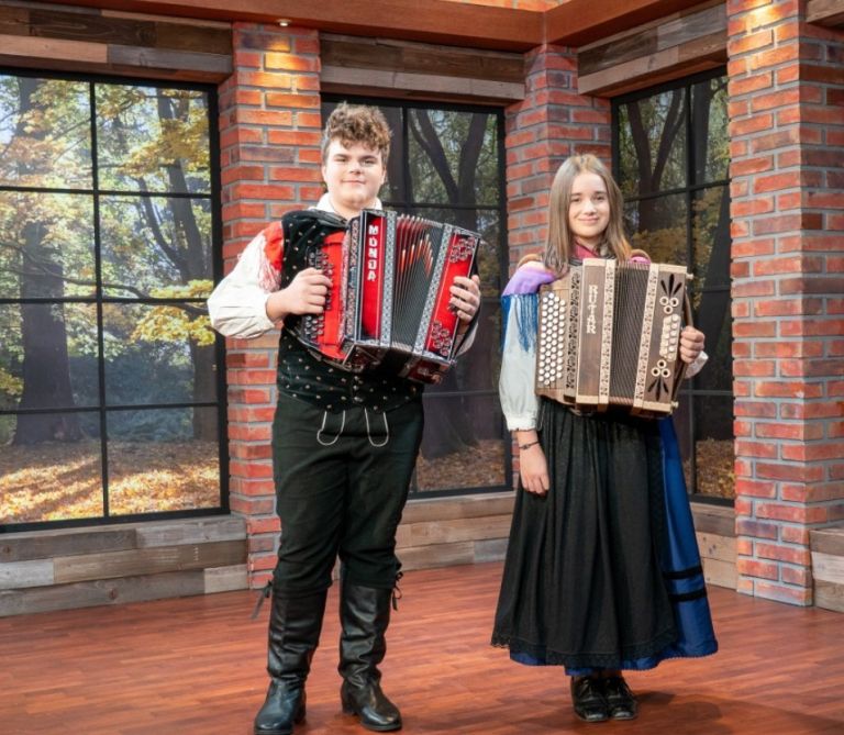 Nik Baškovč in Sinja Gračnar