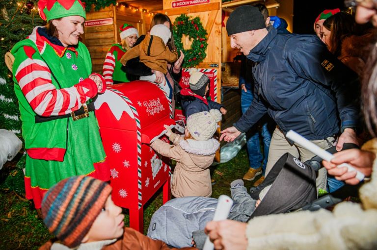 bozickov-nabiralnik, otroci, severni-pol