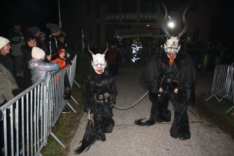 kapelski-krampuslauf-2025, turisticno-drustvo-kapele-robi-lubsina
