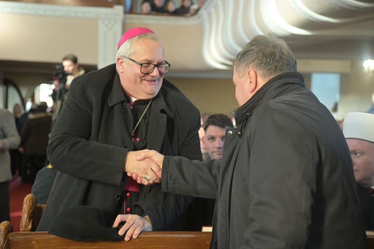 umestitev-škofa-aleksandra-erniše, aleksander-erniša, puconci-2025, evangeličanski-škof