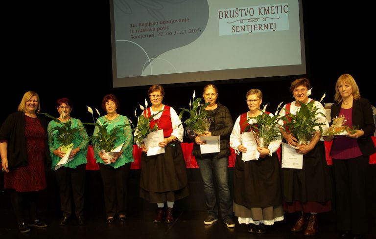 sentjernej, ocenjevanje-potic, drustvo-kmetic