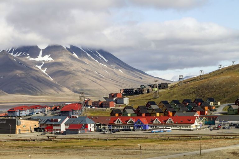 svalbard, longyearbyen
