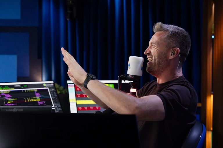 Radio 1, Denis Avdič - Denis Avdić je vesel, da jih bodo ljudje zdaj lahko gledali tudi po televizij