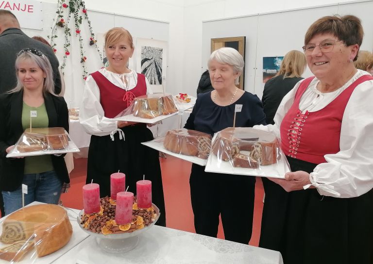 sentjernej, ocenjevanje-potic, drustvo-kmetic