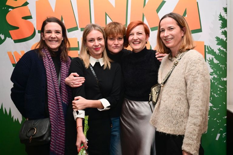 rebeka-dremelj, sminka-in-sekirca