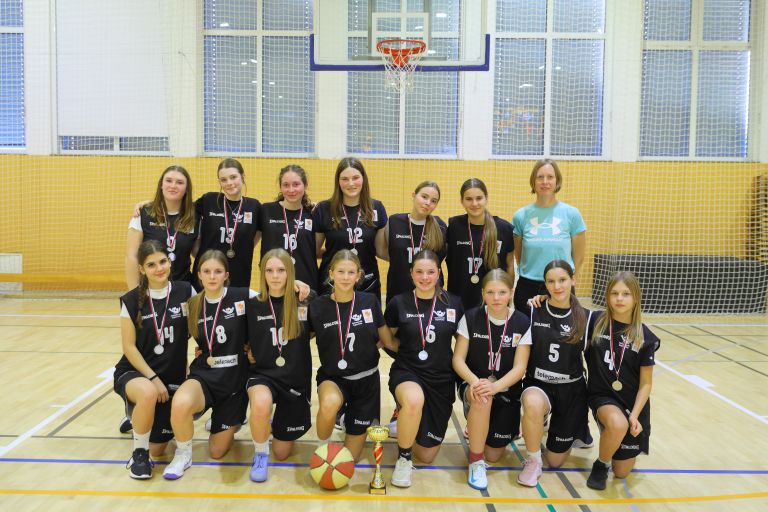 Košarka RT_st_učenke_OŠ Majšperk.JPG