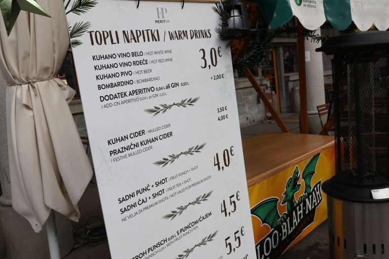 ljubljanske praznične stojnice6.jpg