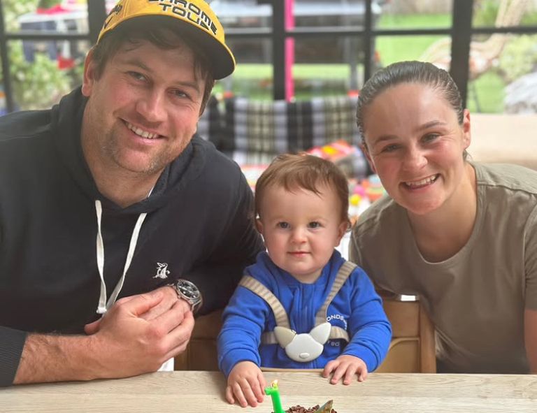 ashleigh-barty, poporodna-depresija, otrok, locitev