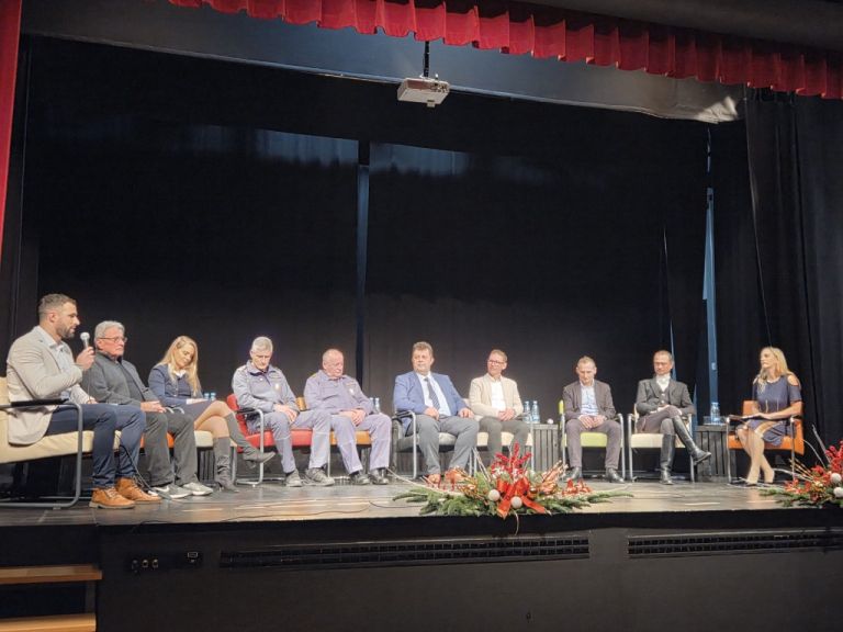 prednovoletno-srecanje