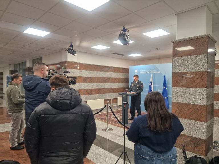 vojska vojak nesreča