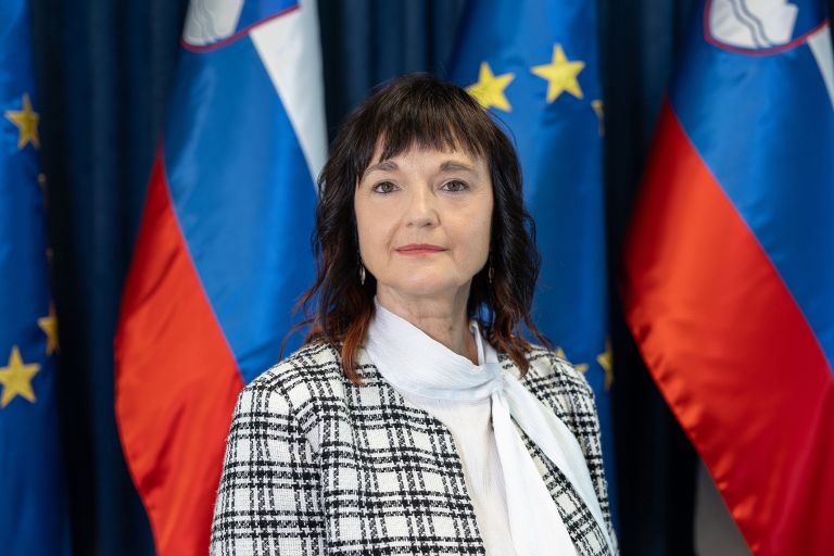 UV portret metka paragi.jpg