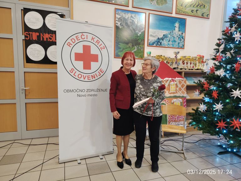 priznanja ob prenehanju prostovoljskega dela.jpg