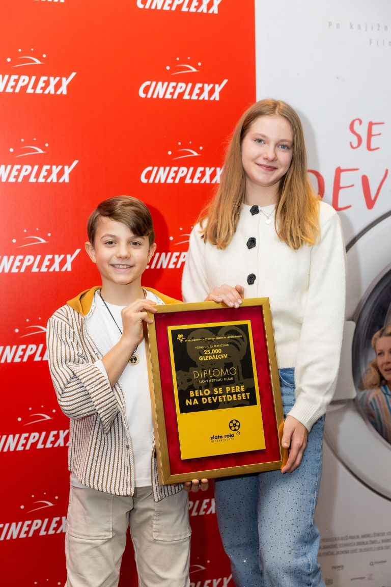 bELO SE PERE NA DEVETDESET, ZLATA ROLA (3).jpg