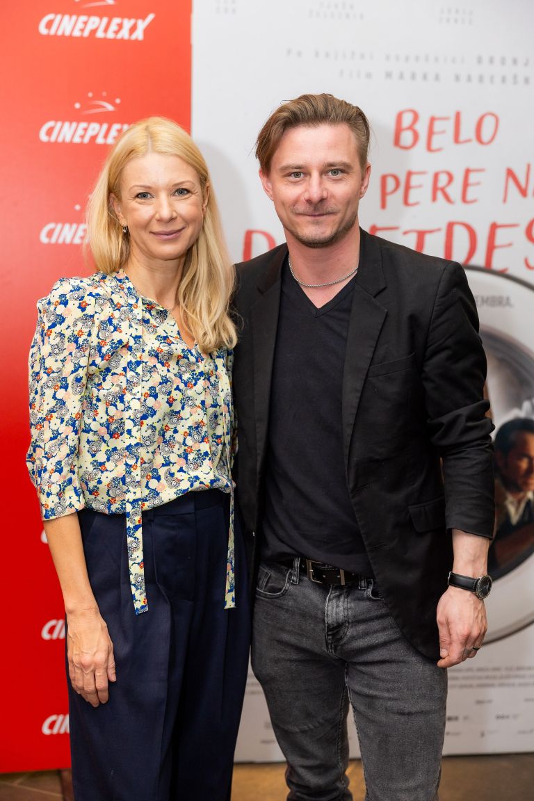 bELO SE PERE NA DEVETDESET, ZLATA ROLA (2).jpg