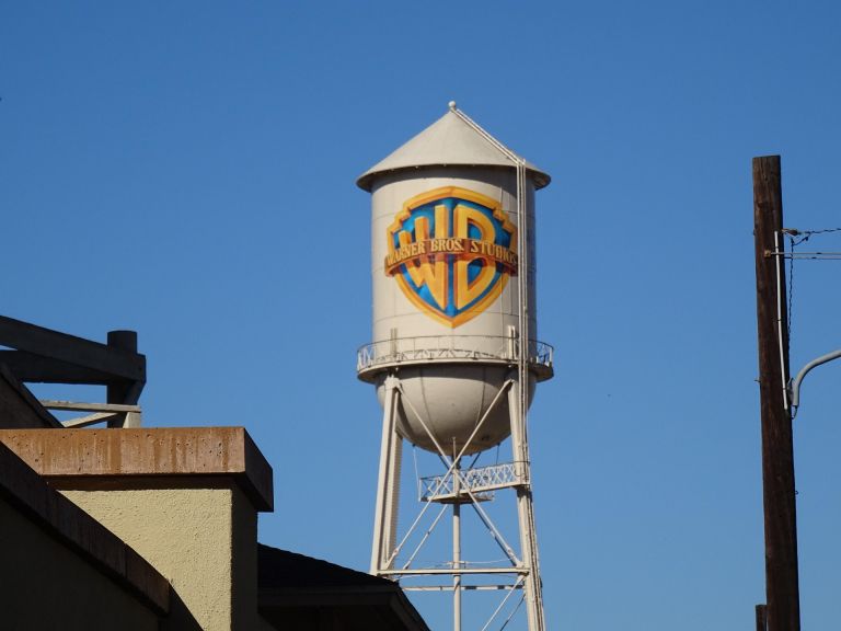Warner Bros.jpg