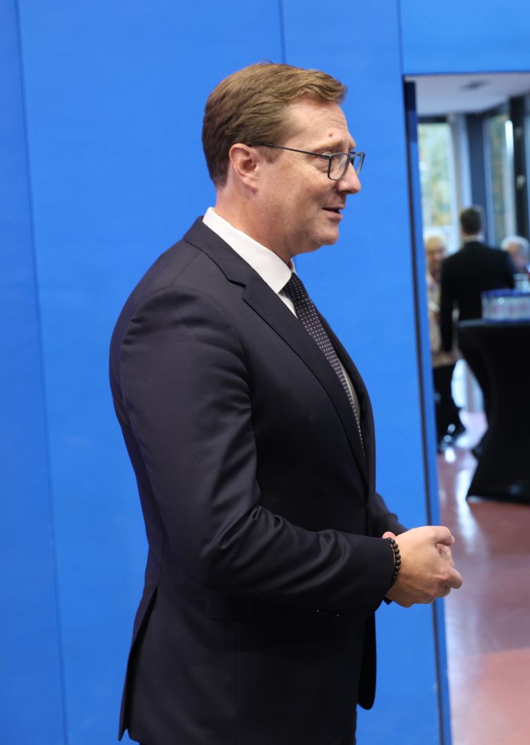 UV vladimir prebilic-pl4.jpg