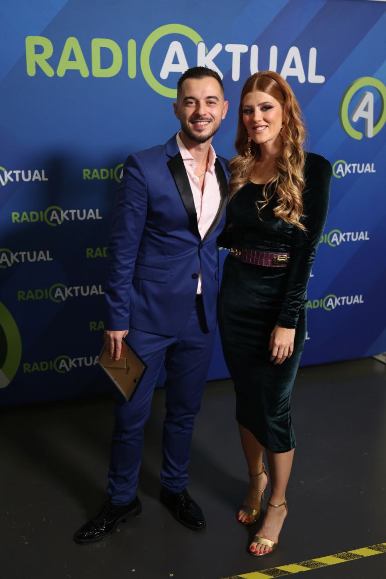 Frano Pehar, Niina Donelli