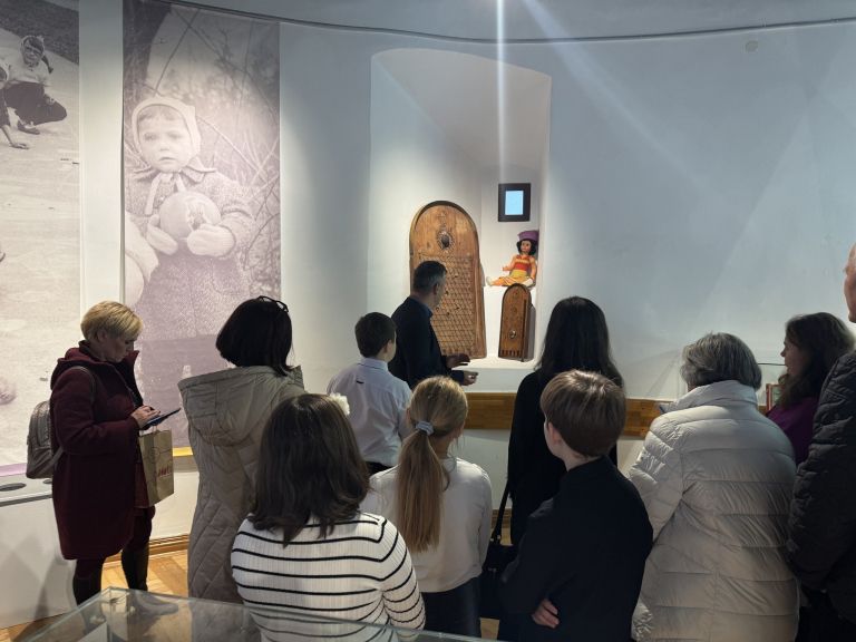 razstava, posavski-muzej-brezice, igre-moje-mladosti