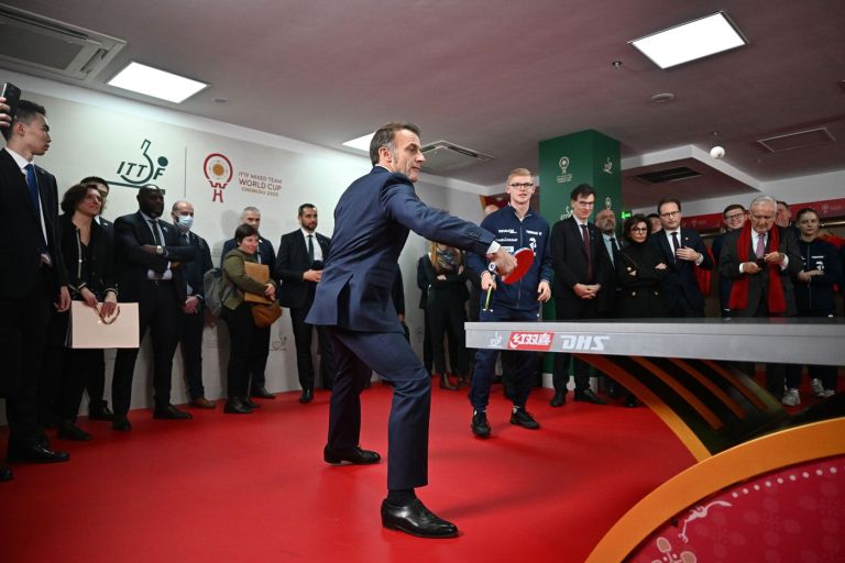 emmanuel macron, obisk, chengdu.jpg