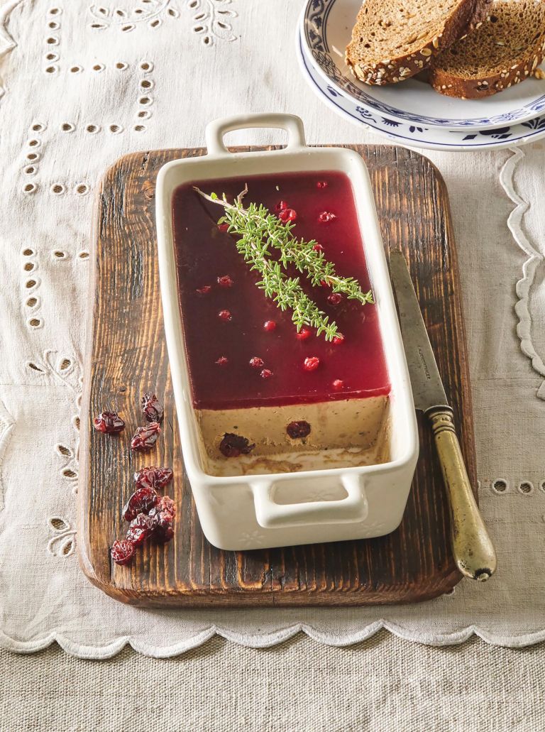 Račja pašteta z brusničnim želejem