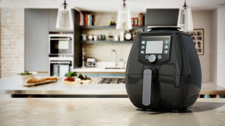 airfryer, cvrtnik-na-vroc-zrak, ciscenje