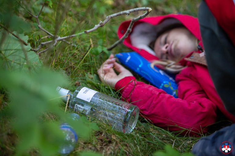 Društvo prvih posredovalcev-6.jpg