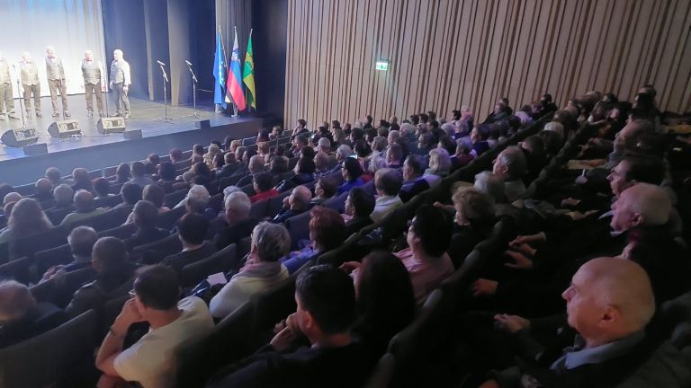 miklavzev-koncert, skocjan, ljudski-pevci, fantje-z-vasi