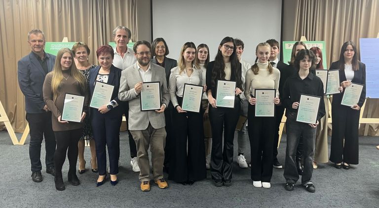 porabske-litere, natečaj, porabje