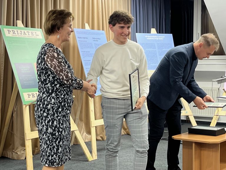 porabske-litere, natečaj, porabje