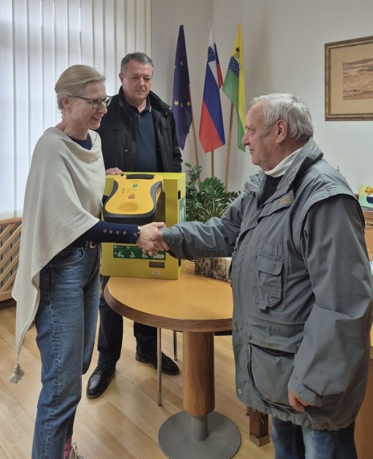 defiblirator, obcina-gornja-radgona, pgd-orehovci