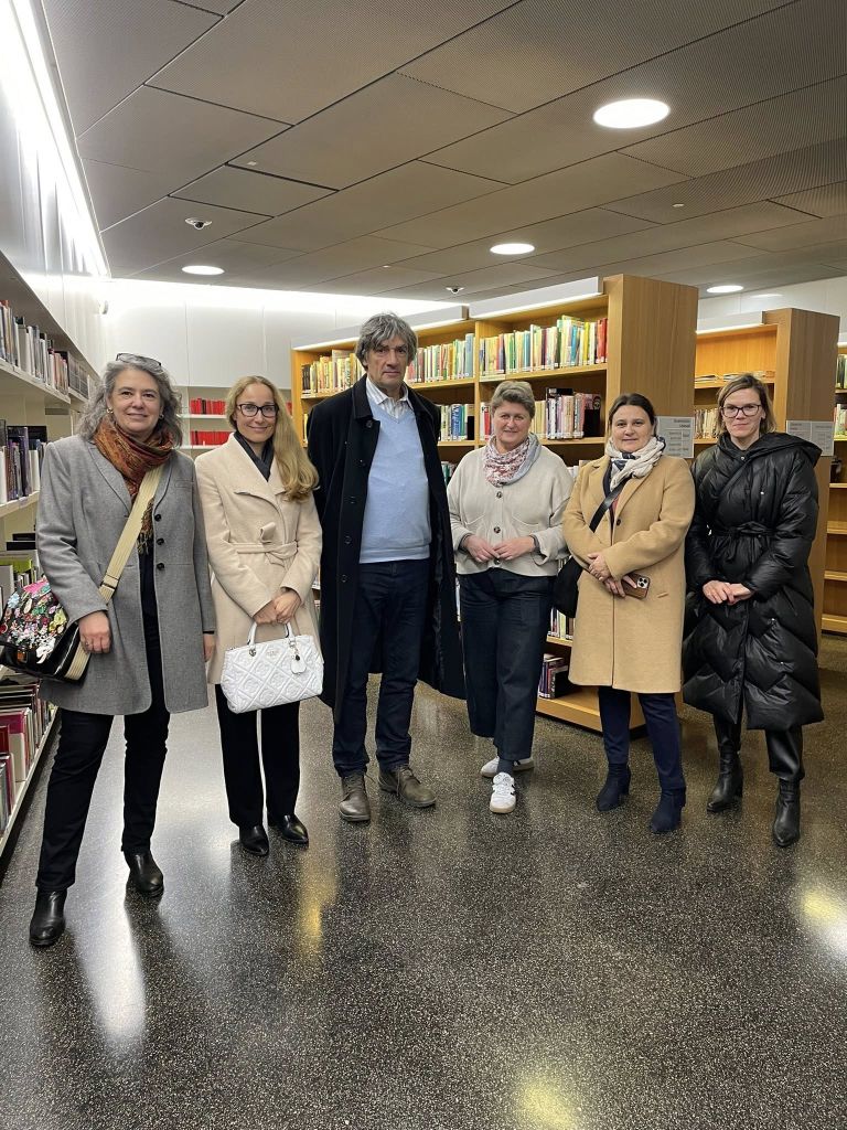 obisk, urad-za-slovence-v-zamejstvu-in-po-svetu, pavlova-hisa, borg