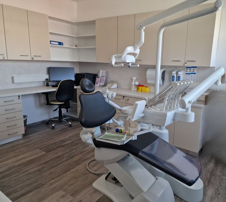 mv-zobozdravnik majšperk.jpg