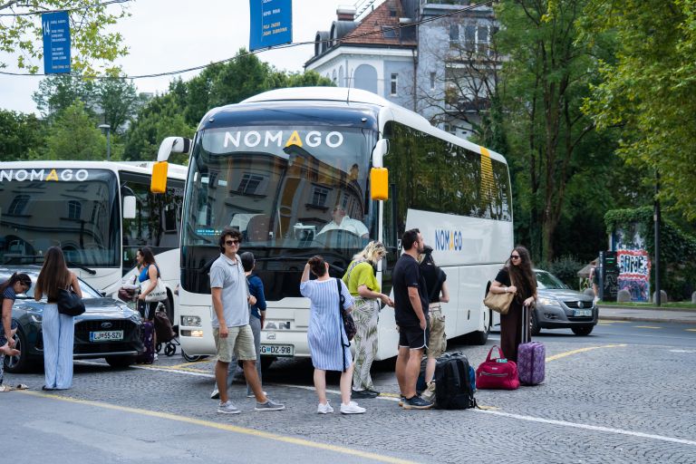 avtobus, turizem, potovanje