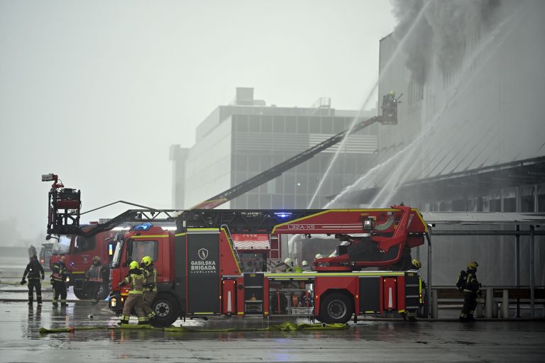 pozar-skladisce-spar